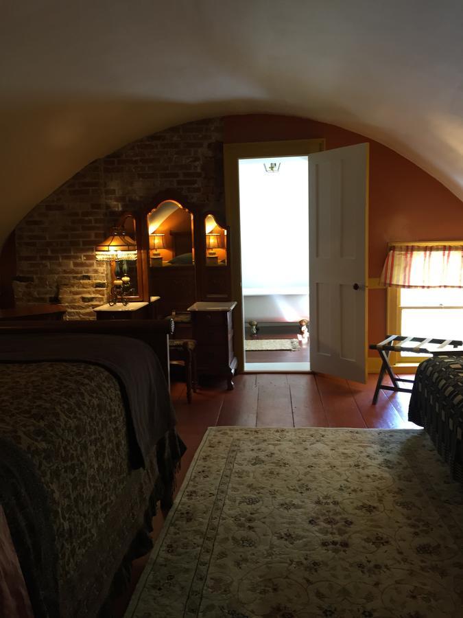 Innkeeper'S Place B&B Stafford Extérieur photo